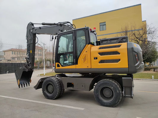 Mini Log Grapple Wheel Backhoe Excavator 0.6cbm To 0.8cbm For Municipal Engineering
