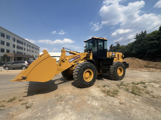 XCMG wheel loader excavator similar to CAT compact front end loader 5 tons use for mining
